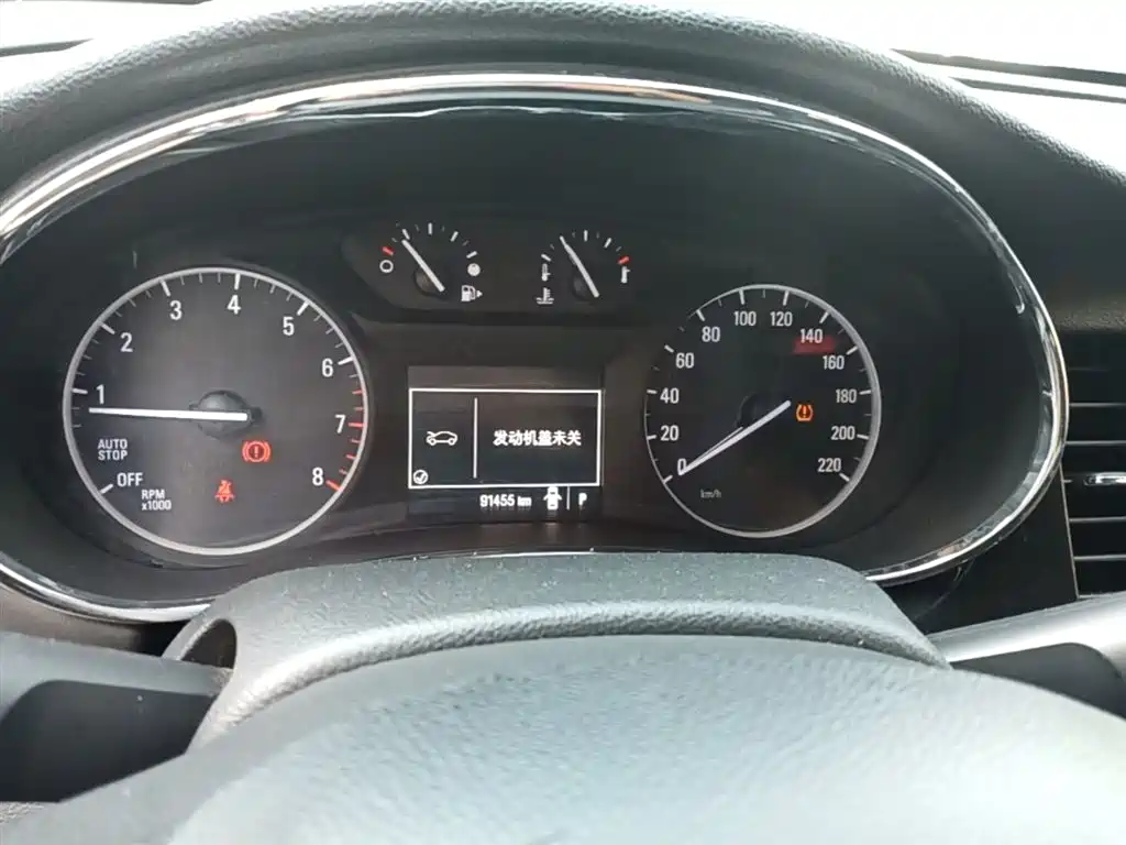 Buick Encore 2017 18T Automatic 2WD Urban Fashion фото 12