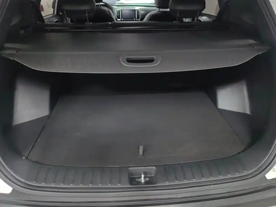 Hyundai Beijing Hyundai ix35 2019 2.0L Automatic 2WD Zhiyong·Enjoy China V фото 4