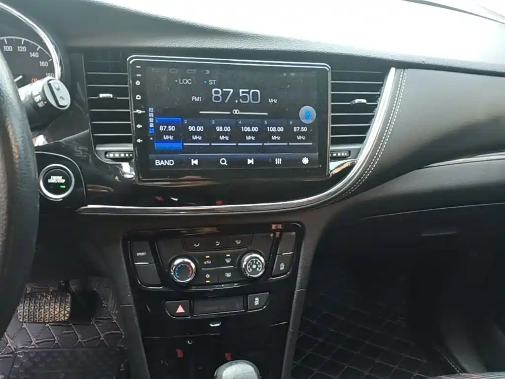 Buick Encore 2017 18T Automatic 2WD Urban Fashion фото 13