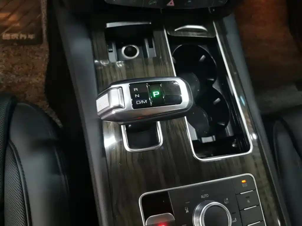 Haval H9 2017 2.0T Petrol 4WD Luxury 7-seater фото 14
