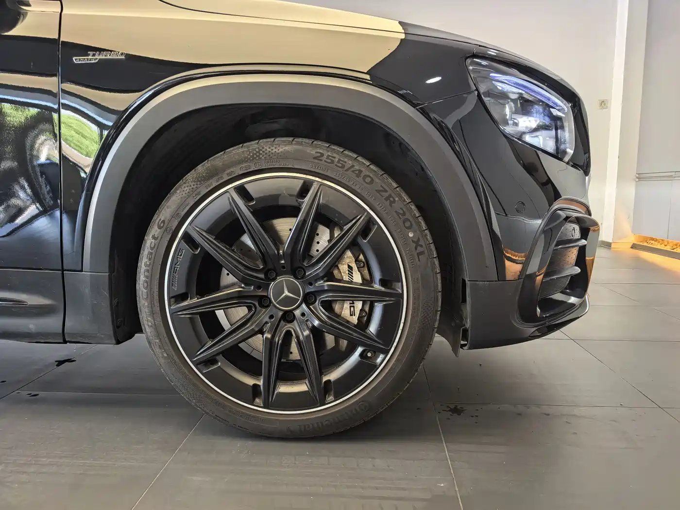 MERCEDES-BENZ GLB AMG