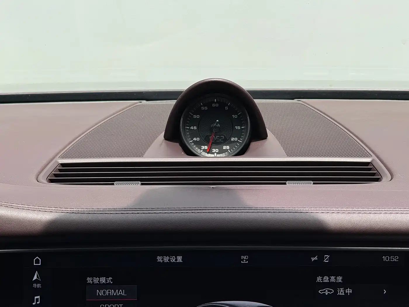 Porsche Panamera 2019 Panamera 2.9T фото 18