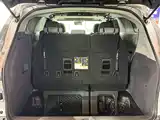 Фото 9 - Toyota Granvia