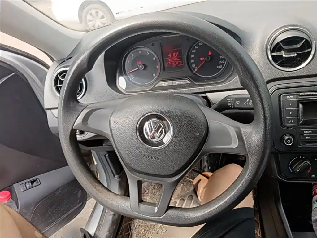 Volkswagen Jetta 2017 1.4L Manual Fashion фото 11