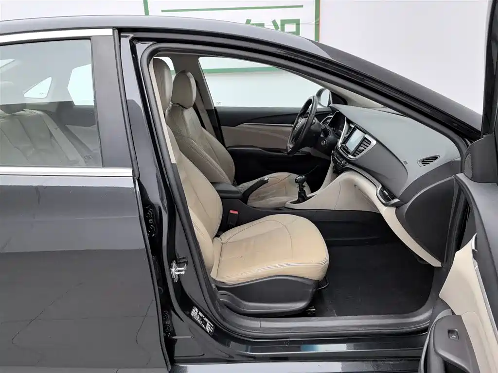 Buick Excelle 2015 15N Manual Elite фото 23