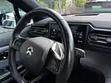 Фото 10 - NIO ES6