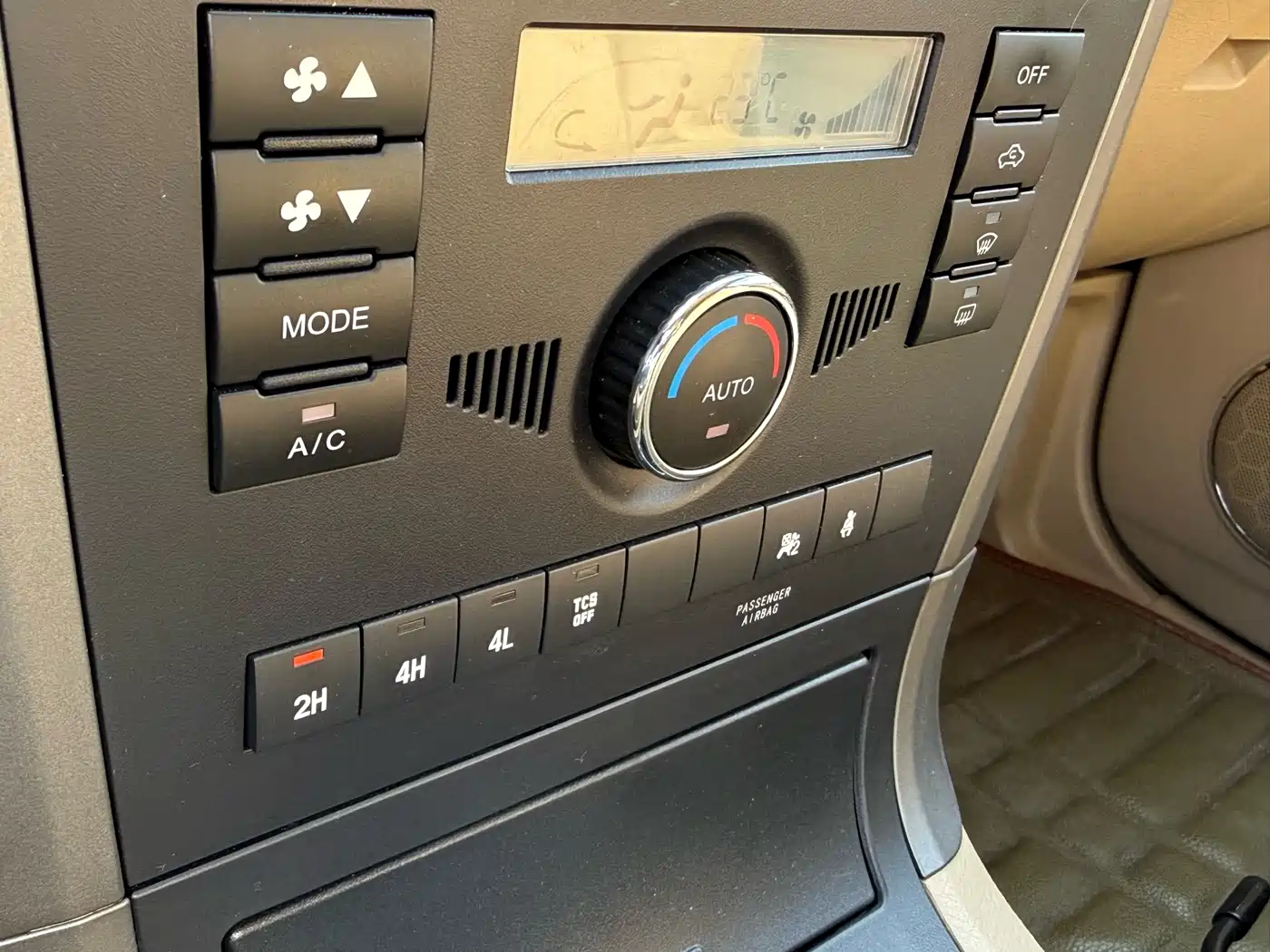 Haval H5 Classic 2012 2012 European Edition 2.4L 4WD Comfort
