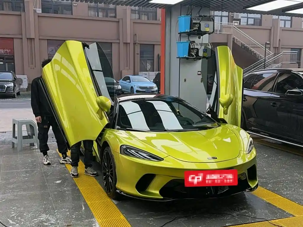 McLaren GT 2023 2023 4.0T Standard Model
