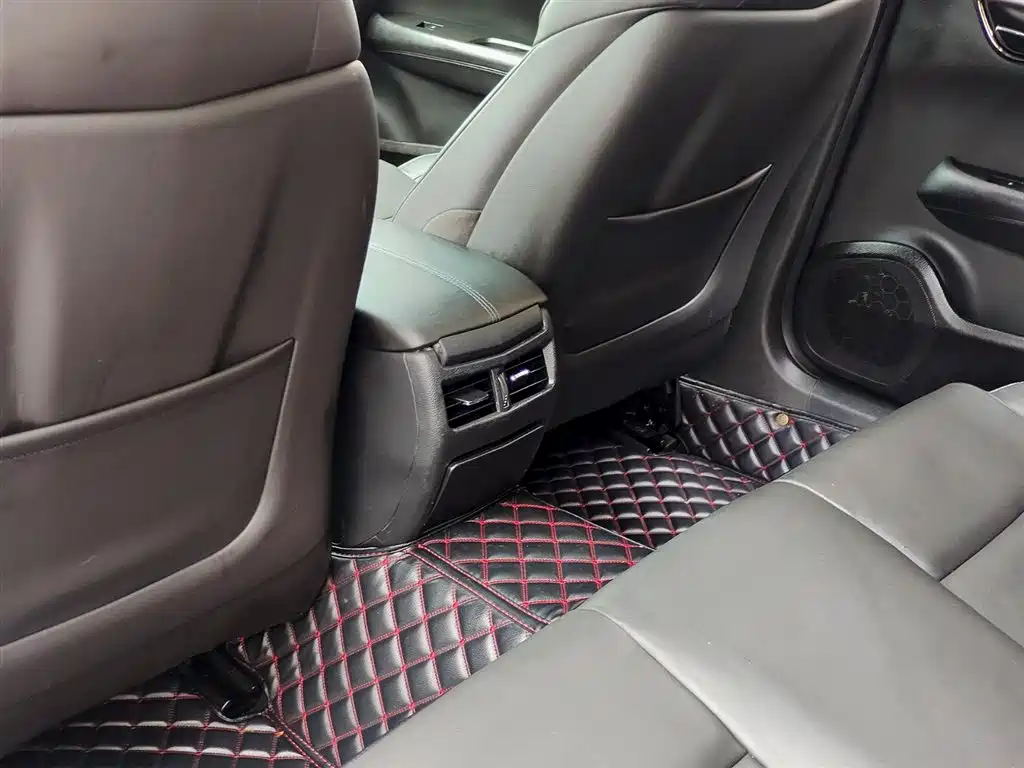 Cadillac ATS-L 2017 28T Luxury фото 9