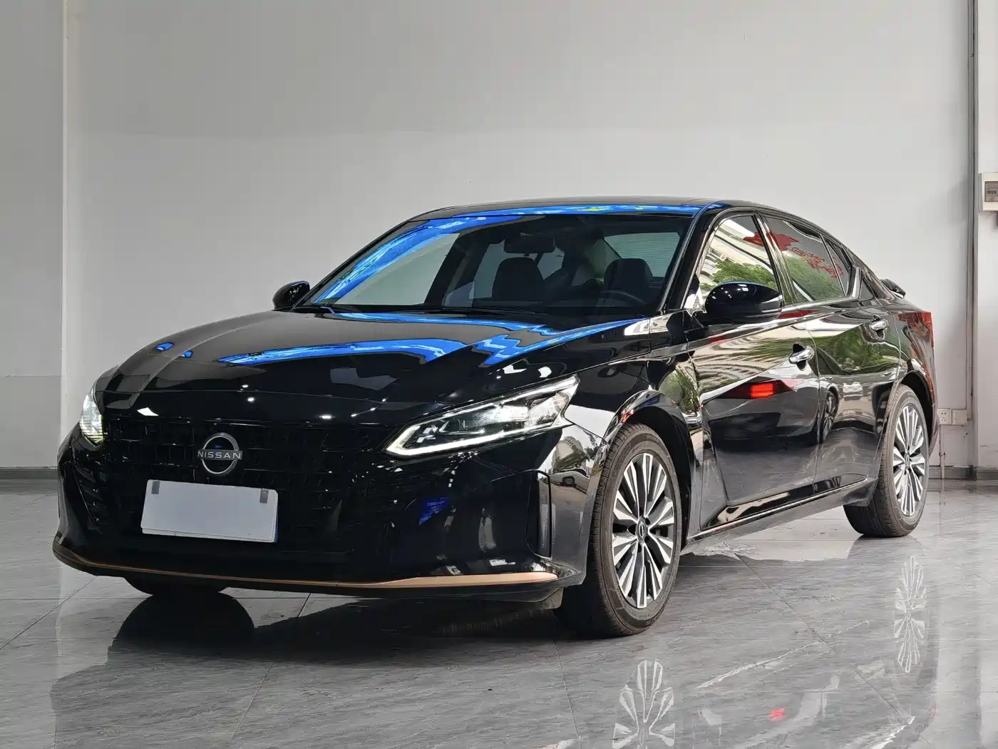 Nissan Teana 2024 2024 2.0L SV Black Gold Edition
