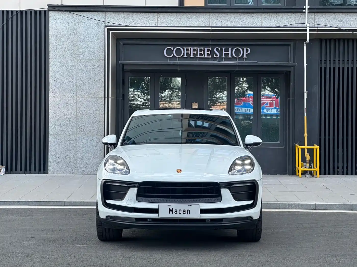 Porsche Macan 2022 Macan 2.0T фото 2