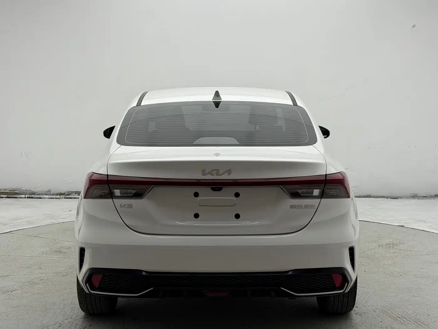 Kia K3 2023 Model 1.5L CVT Luxury Edition фото 5