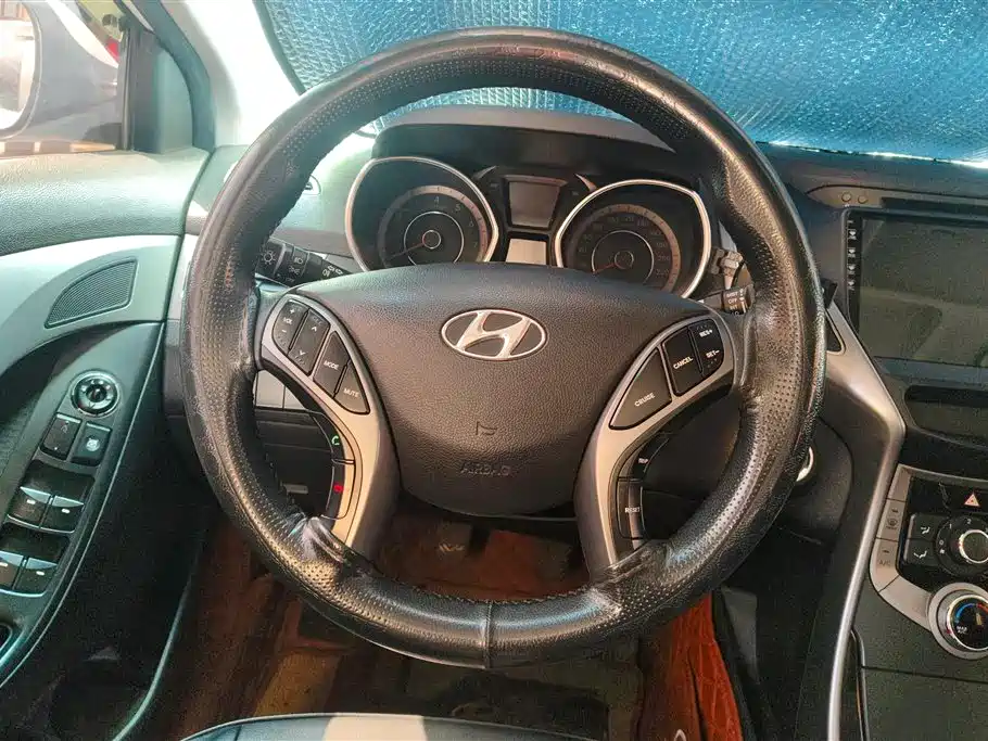 Hyundai Langdong 2012 1.6L Manual Leading фото 15