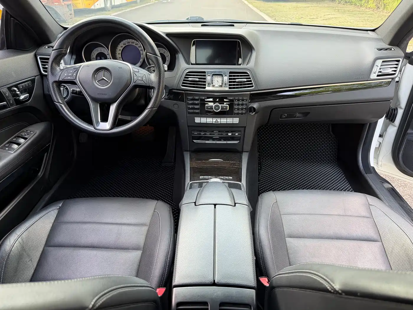 Mercedes-Benz E-Class (Import) 2014 E 260 Coupe фото 7