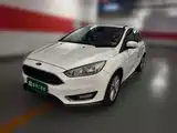 Фото 1 - Ford Focus