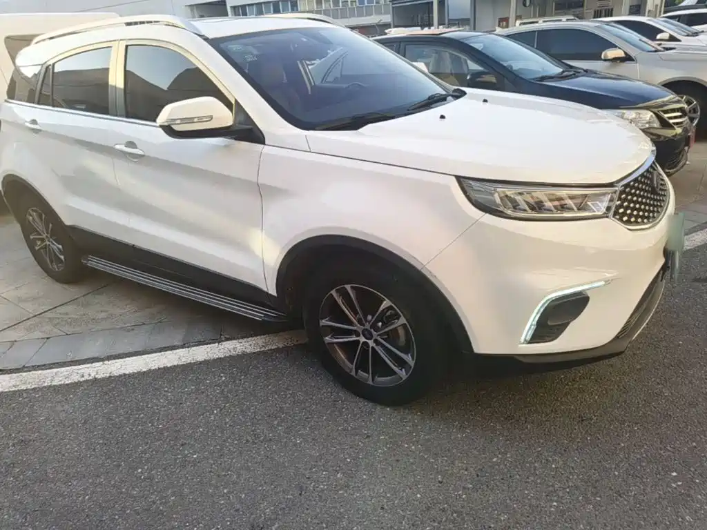 Photo 4 - Ford Territory