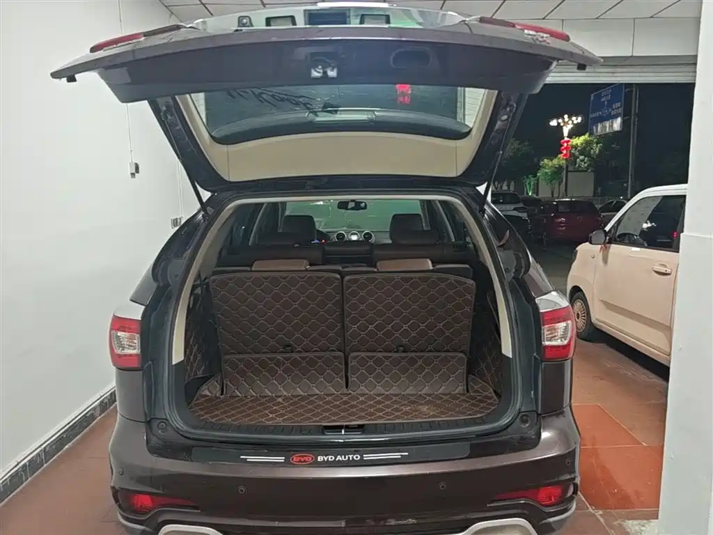 BYD S7 2016 1.5T Manual Premium Model фото 19