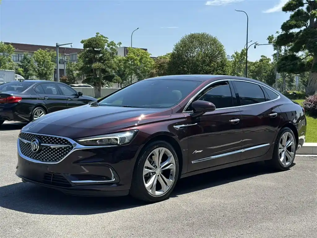 Buick LaCrosse 2022 Avenir First Edition