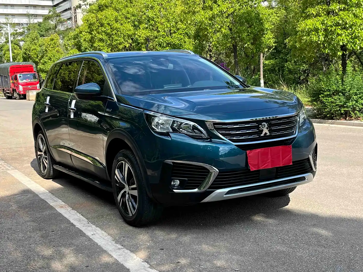 Peugeot 5008 2017 380THP 7-seat Elite Edition фото 3