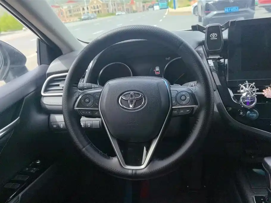 Toyota Camry 2021 2.0S Sporty Edition фото 15