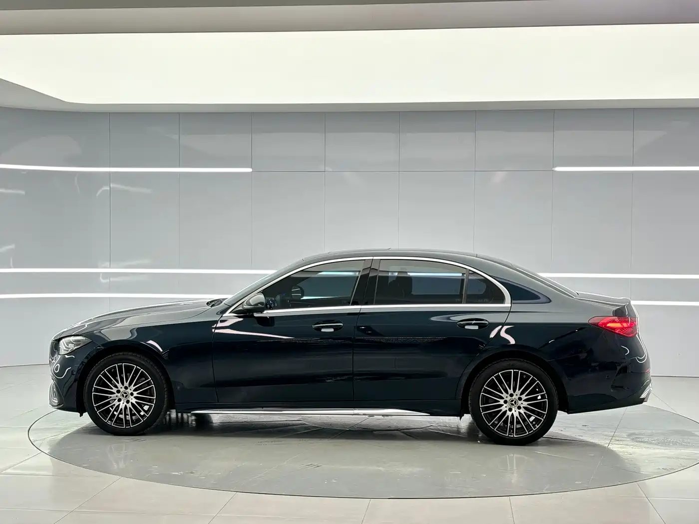 Mercedes-Benz C-Class 2024 C 200 L Sport Edition фото 29