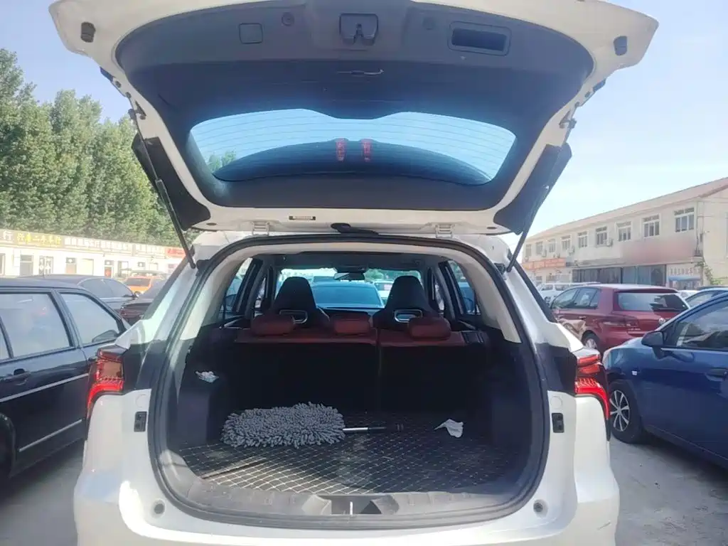 Фото 15 - Changan CS75 PLUS