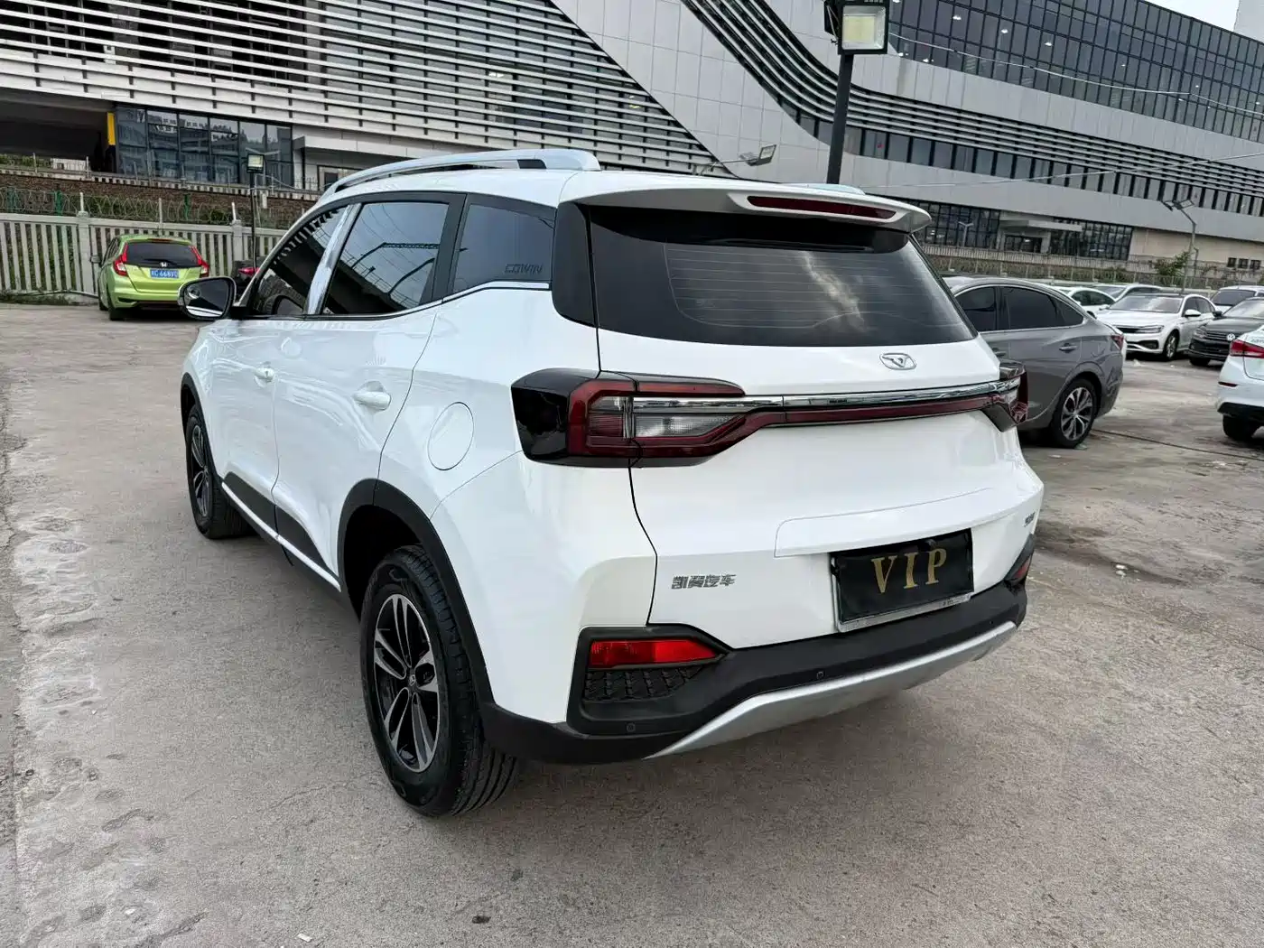 Cowin Xuanjie 2021 2021 1.5L CVT Premium Edition