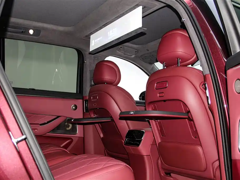 AITO Wenjie AITO M8 2025 Model Extended Range Ultra Edition 53.4kWh 5-Seater фото 29