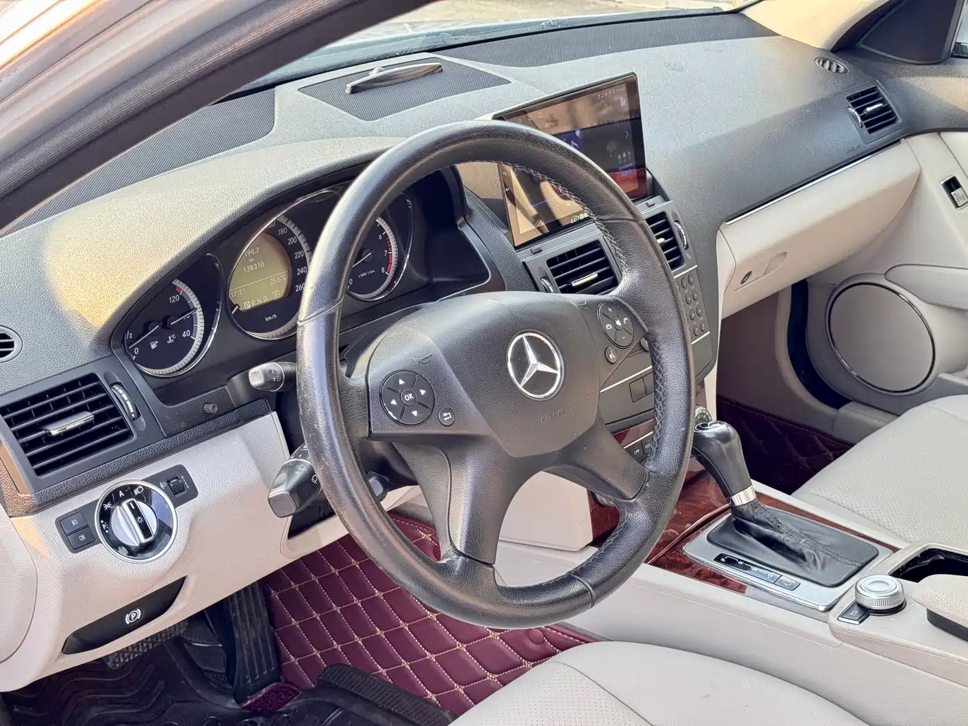 Mercedes-Benz C-Class 2010 C 200 CGI Elegance фото 11