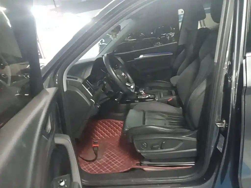 Audi Q5L 2021 40 TFSI Luxury Dynamic фото 15