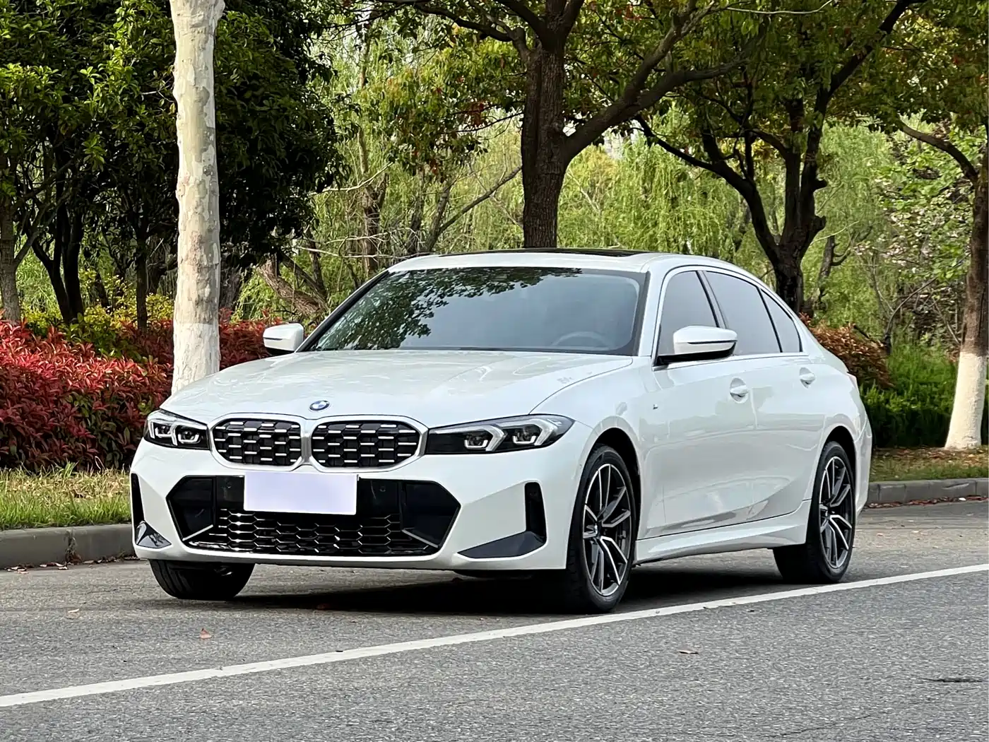 BMW 3 Series 2023 325Li M Sport Package