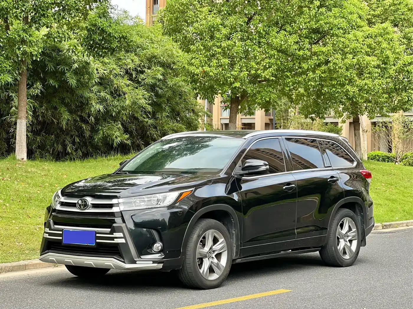 صورة 1 - Toyota Highlander