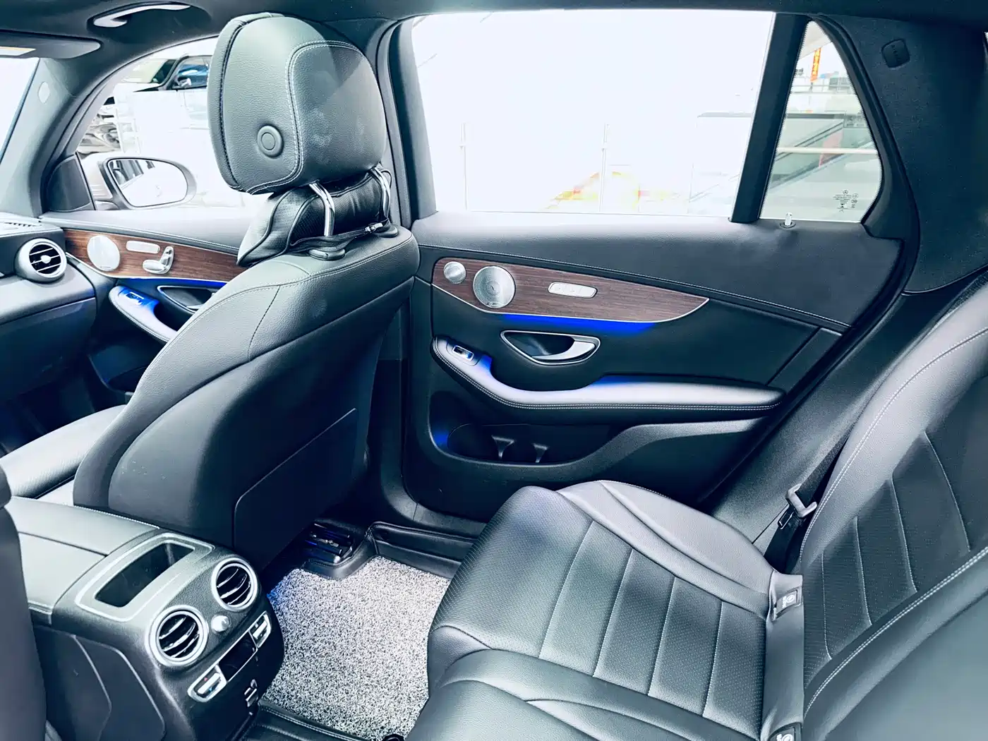 Mercedes-Benz GLC 2021 GLC 300 L 4MATIC Sporty фото 28