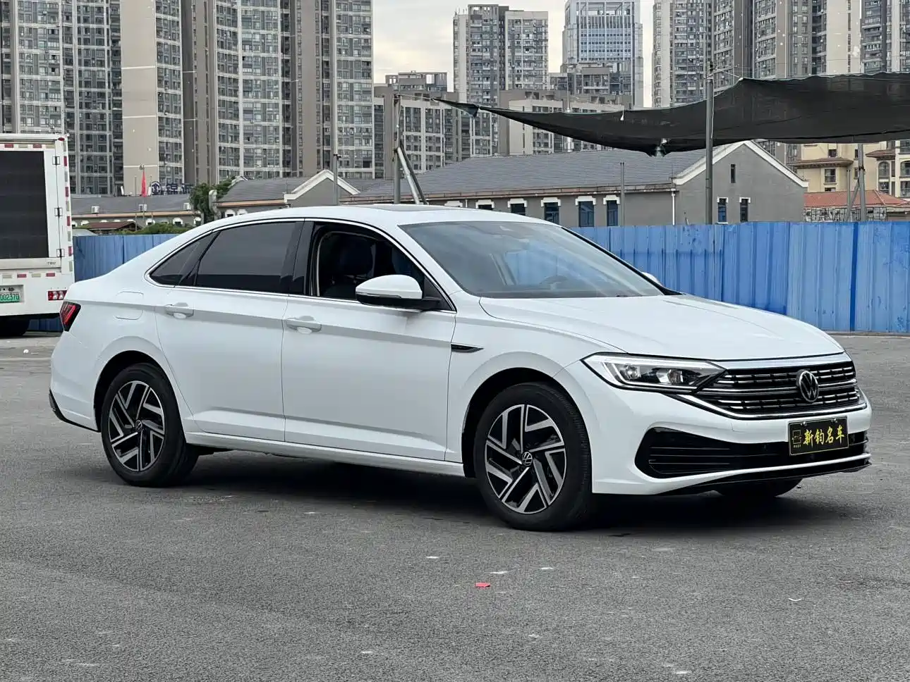 Volkswagen Sagitar 2025 300TSI DSG Surpass Edition фото 3
