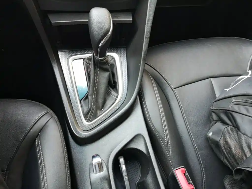 Buick Excelle 2019 18T Auto Connected Elite China VI фото 14