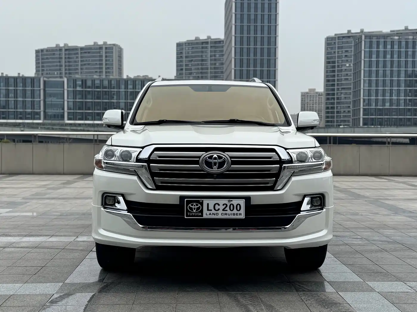 Toyota Land Cruiser (Import) фото 2