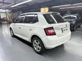 صورة 5 - Škoda Fabia