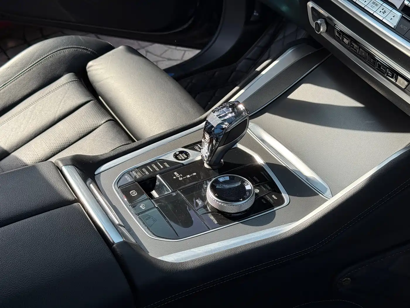 BMW X6 2020 xDrive30i M Sport Package фото 8