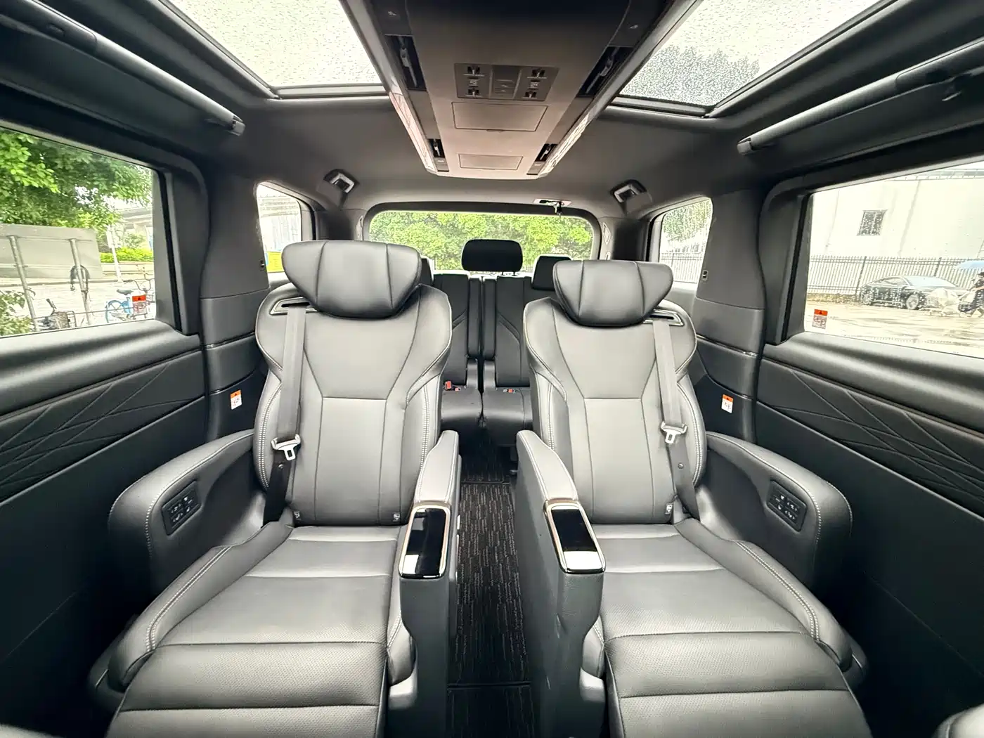 Toyota Alphard 2026 2024 Hybrid 2.5L Prestige Edition