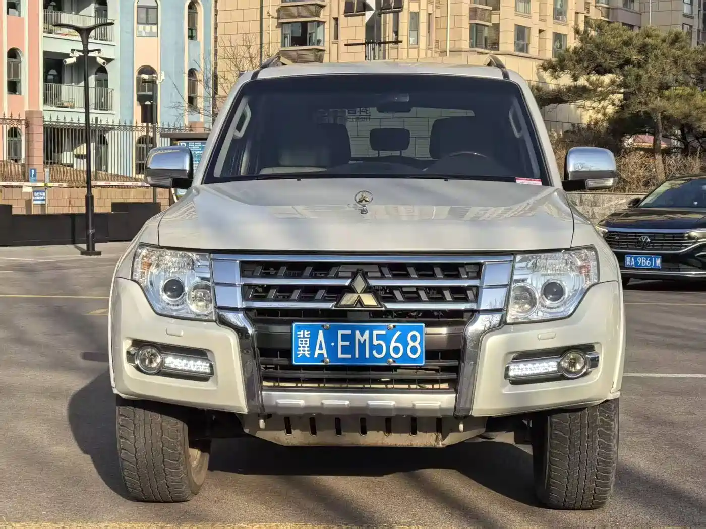 Mitsubishi Pajero (Import) 2018 3.0L Automatic Premium Edition фото 2
