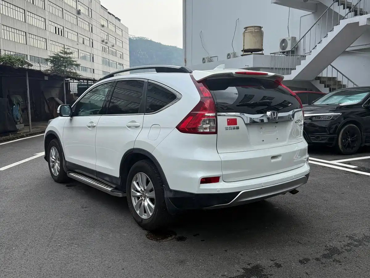 Фото 4 - Honda CR-V