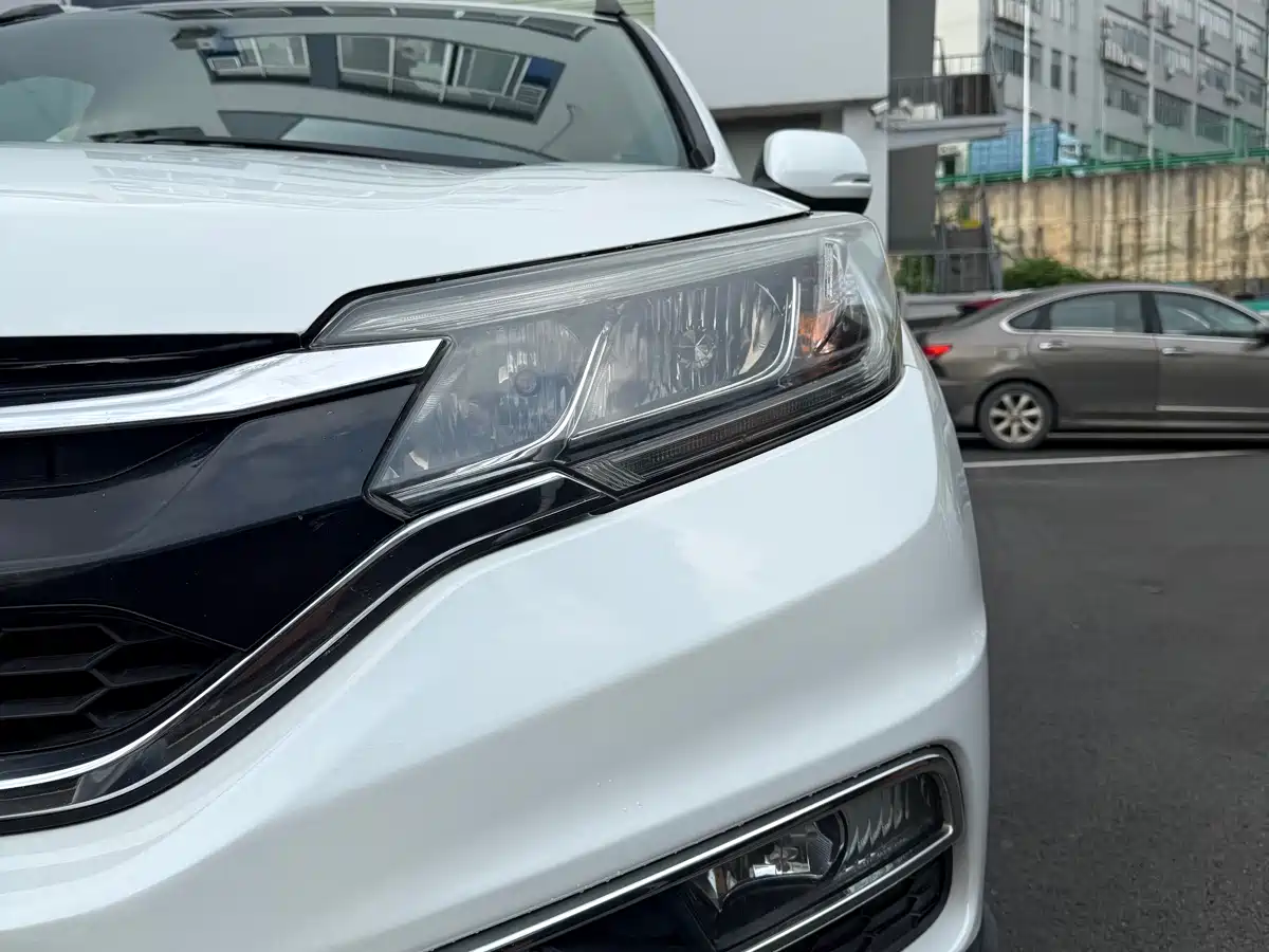 Фото 9 - Honda CR-V