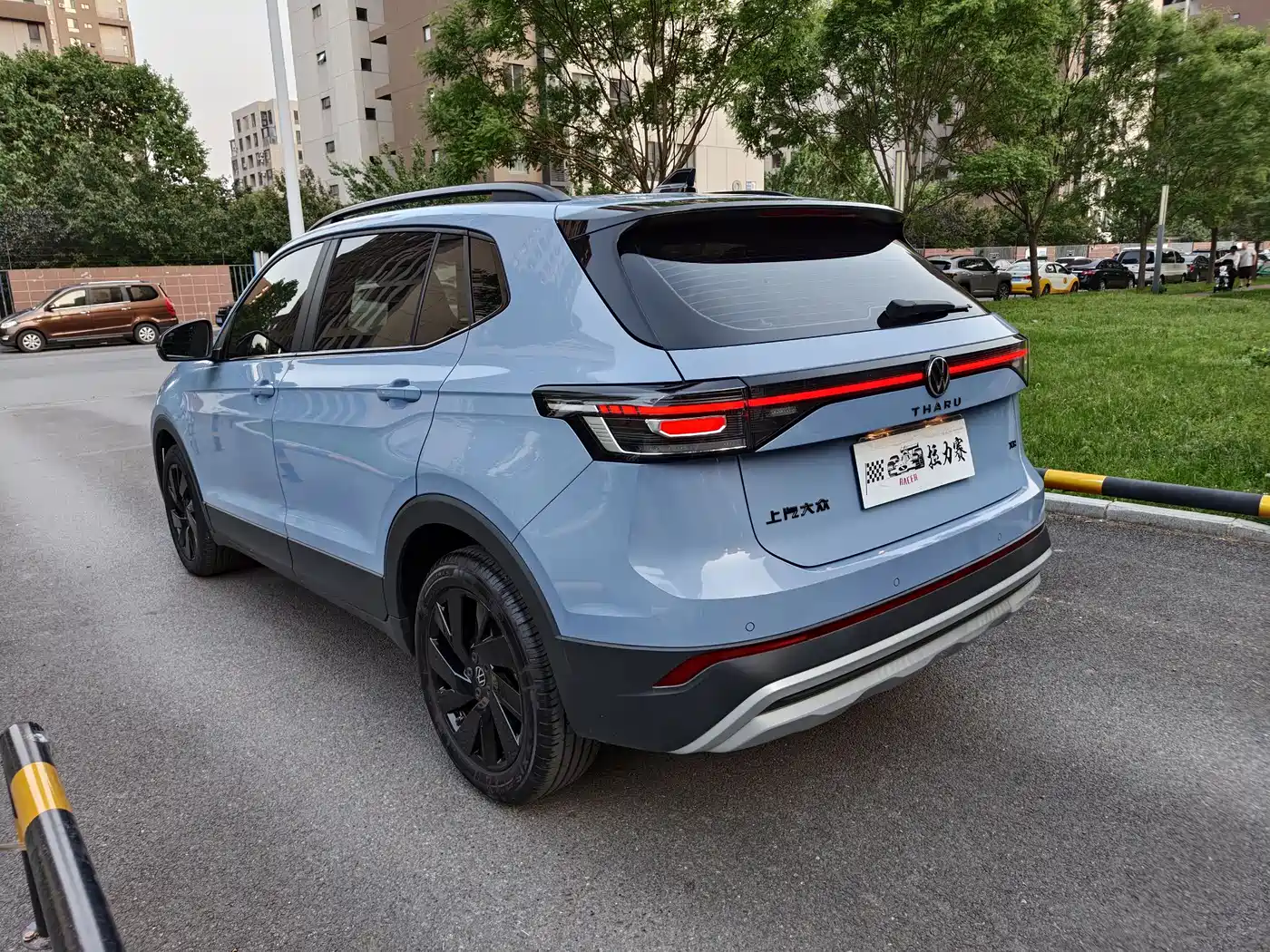 Volkswagen Tharu 2025 New Edge 300TSI Enjoyment Edition фото 4