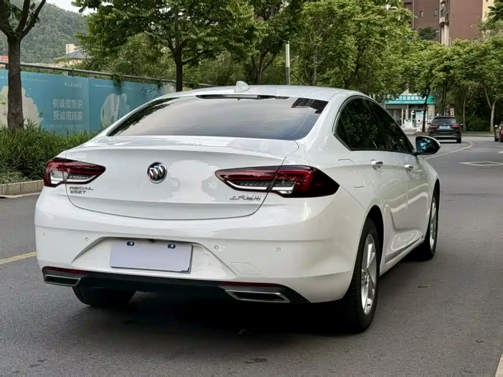 Buick Regal 2021 552T Elite фото 4