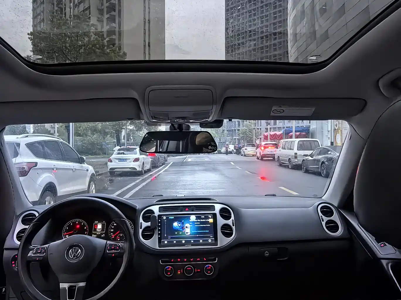 Volkswagen Tiguan 2016 Model 300TSI Automatic 2WD Luxury Edition фото 21