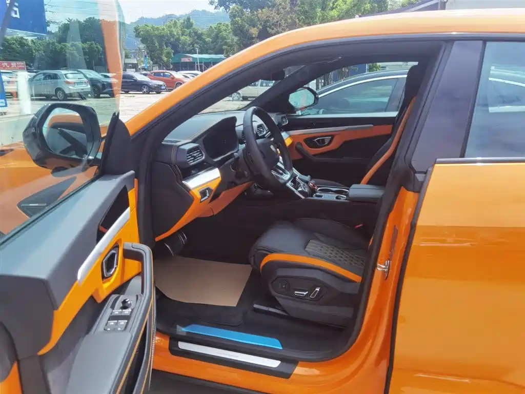 Lamborghini Urus 2025 2023 4.0T V8 S