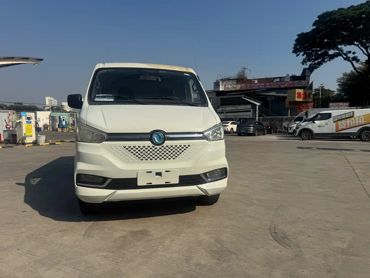 Dongfeng Yufeng Yufeng EM26 2022 2023 Standard Edition 41.472kWh Henan Lithium