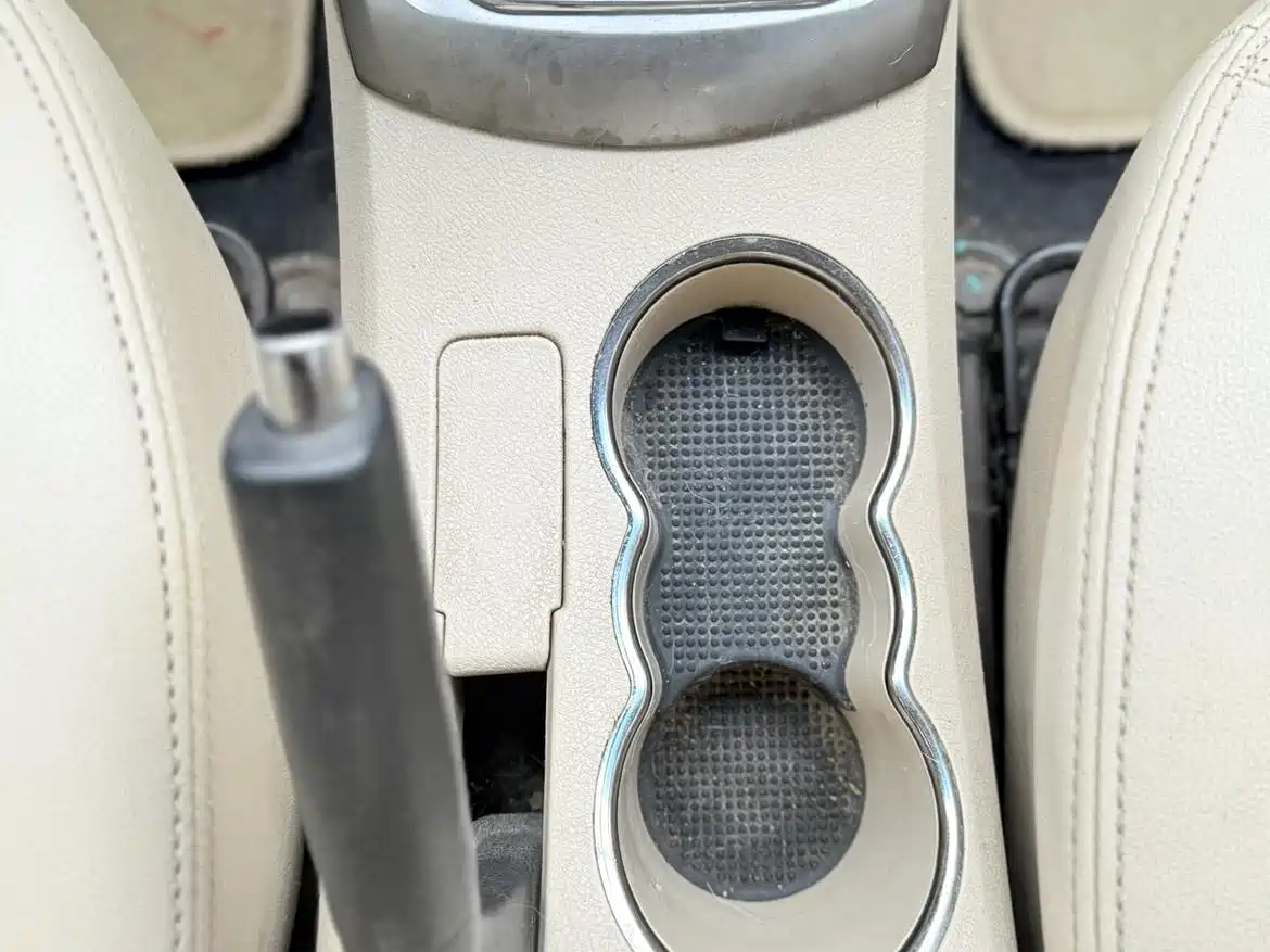 Geely Classic Emgrand 2013 2013 Sedan 1.5L MT Elite