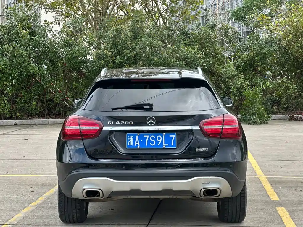 Фото 21 - Mercedes-Benz GLA