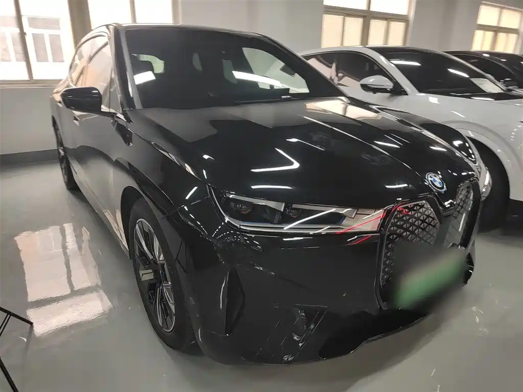 BMW iX 2022 xDrive40 фото 22